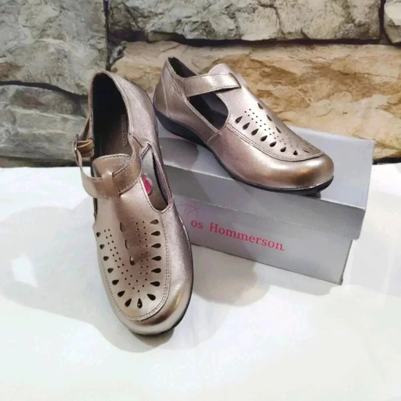 Ros Hommerson Cameo Mary Janes Pewter Leather W/ Box 7 Wide Width 7WW Maryjane - Picture 1 of 15